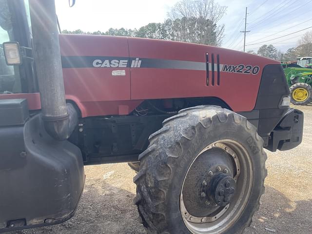 Image of Case IH MX220 equipment image 4