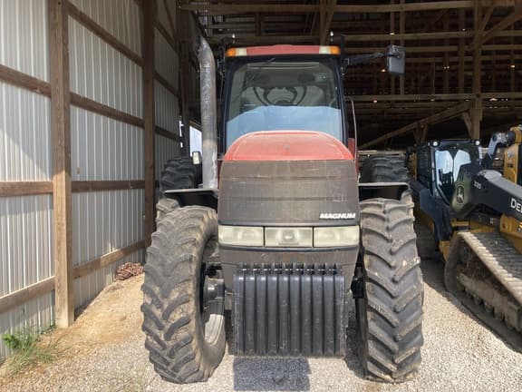 Image of Case IH MX240 equipment image 3