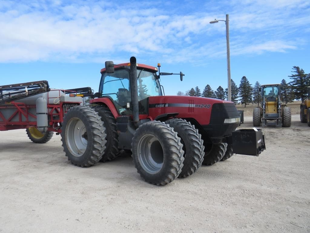 Image of Case IH MX240 Primary image
