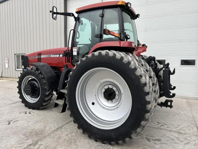 Image of Case IH MX240 equipment image 4
