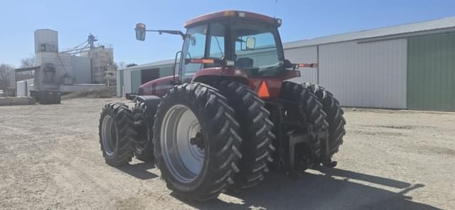 Image of Case IH MX240 equipment image 2