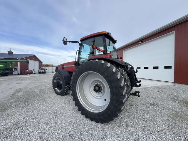 Image of Case IH MX240 equipment image 4