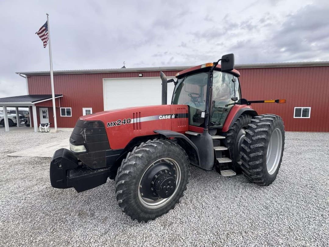 Image of Case IH MX240 Primary image