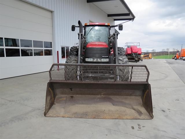 Image of Case IH MX240 equipment image 1