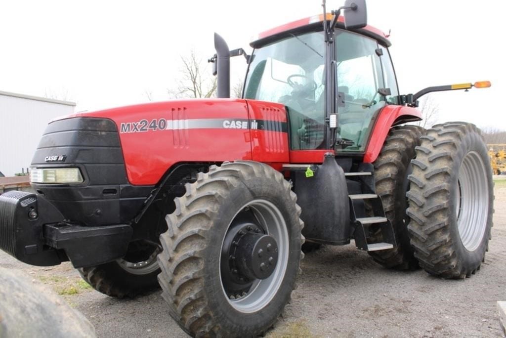 2002 Case IH MX240 Equipment Image0