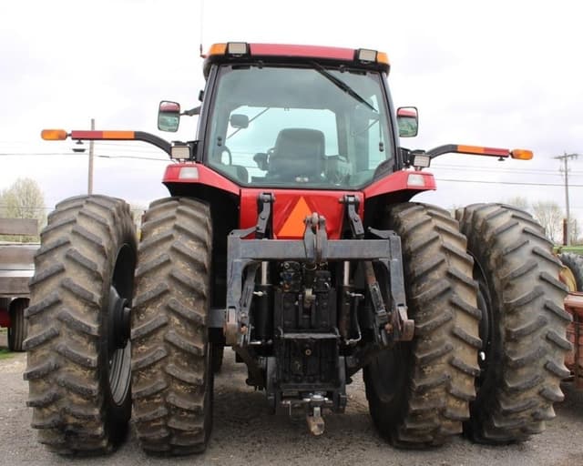 Image of Case IH MX240 equipment image 1