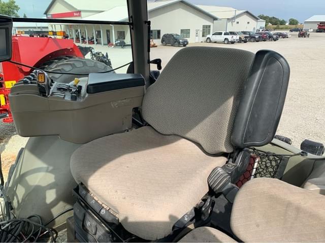 Image of Case IH MX255 equipment image 3