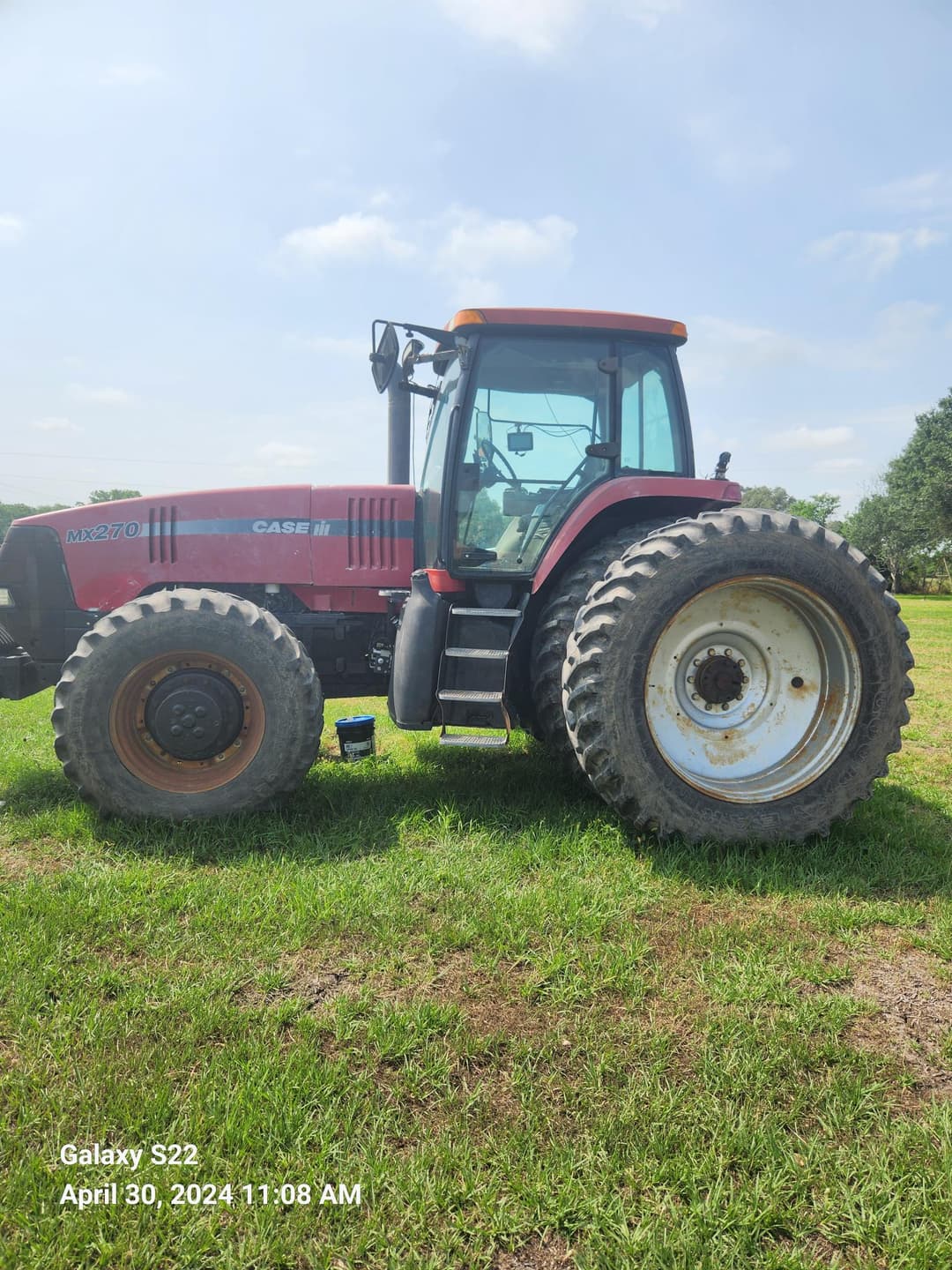 Image of Case IH MX270 Image 1