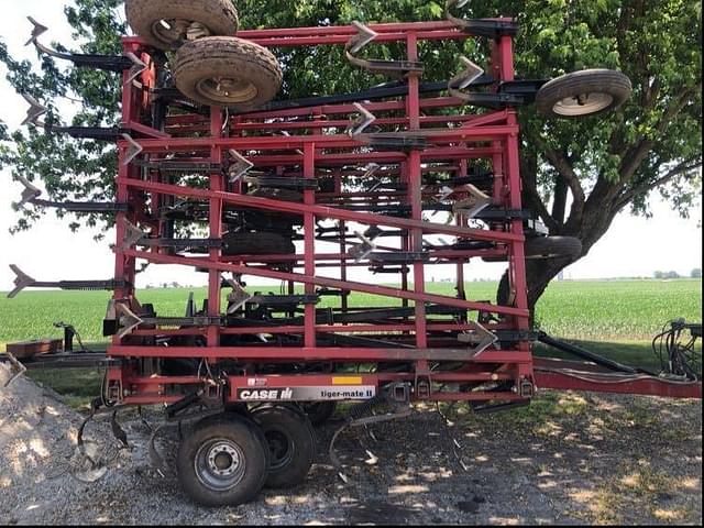 Image of Case IH Tigermate II equipment image 2