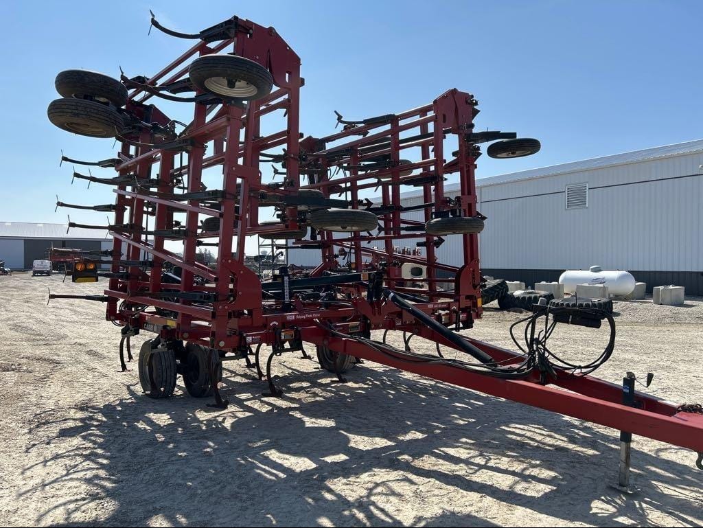 2002 Case IH Tigermate II Equipment Image0