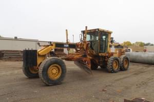 2002 Caterpillar 140H Image