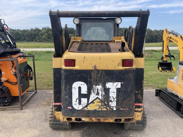 Image of Caterpillar 257 equipment image 4