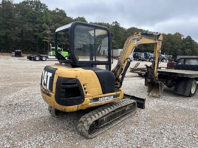 Image of Caterpillar 303.5 equipment image 4