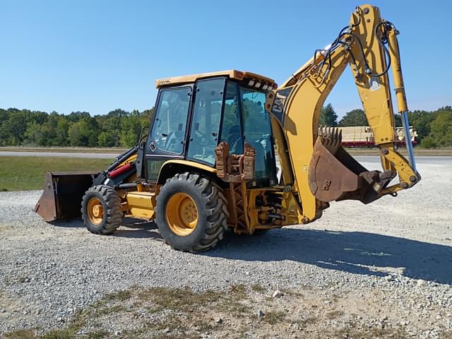 Image of Caterpillar 420D equipment image 4