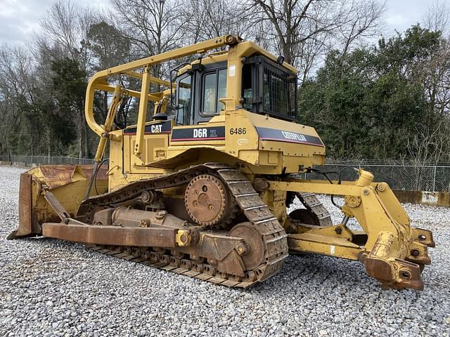 Image of Caterpillar D6R XL equipment image 1