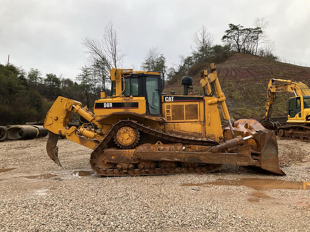 Image of Caterpillar D8R equipment image 4