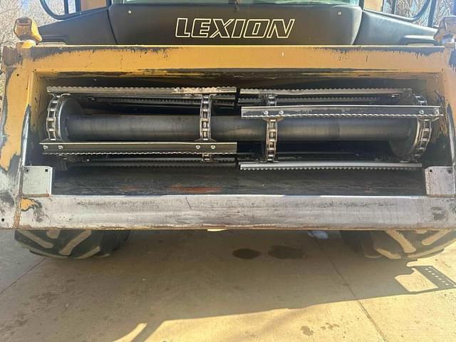 Image of Caterpillar LEXION 480 equipment image 4