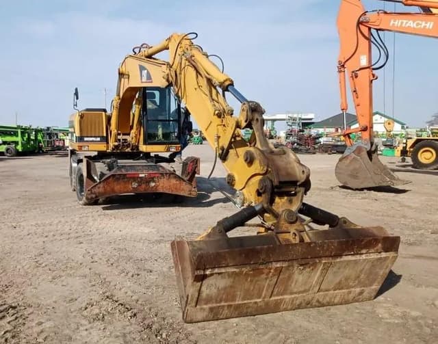 Image of Caterpillar M315 equipment image 2