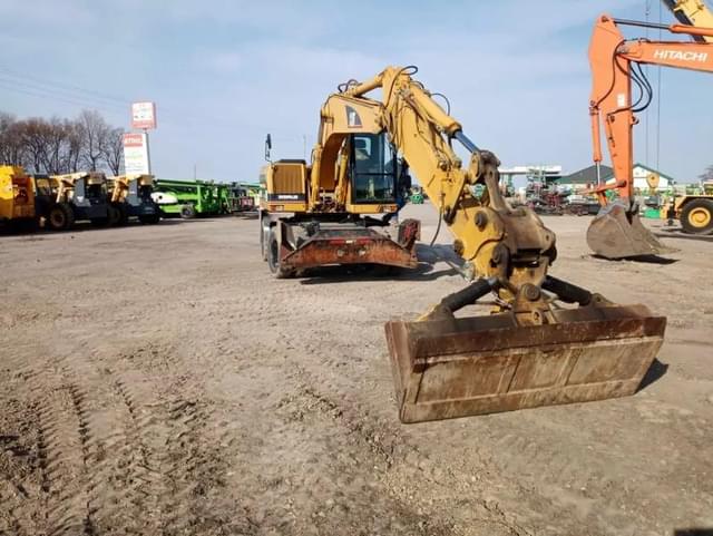 Image of Caterpillar M315 equipment image 4