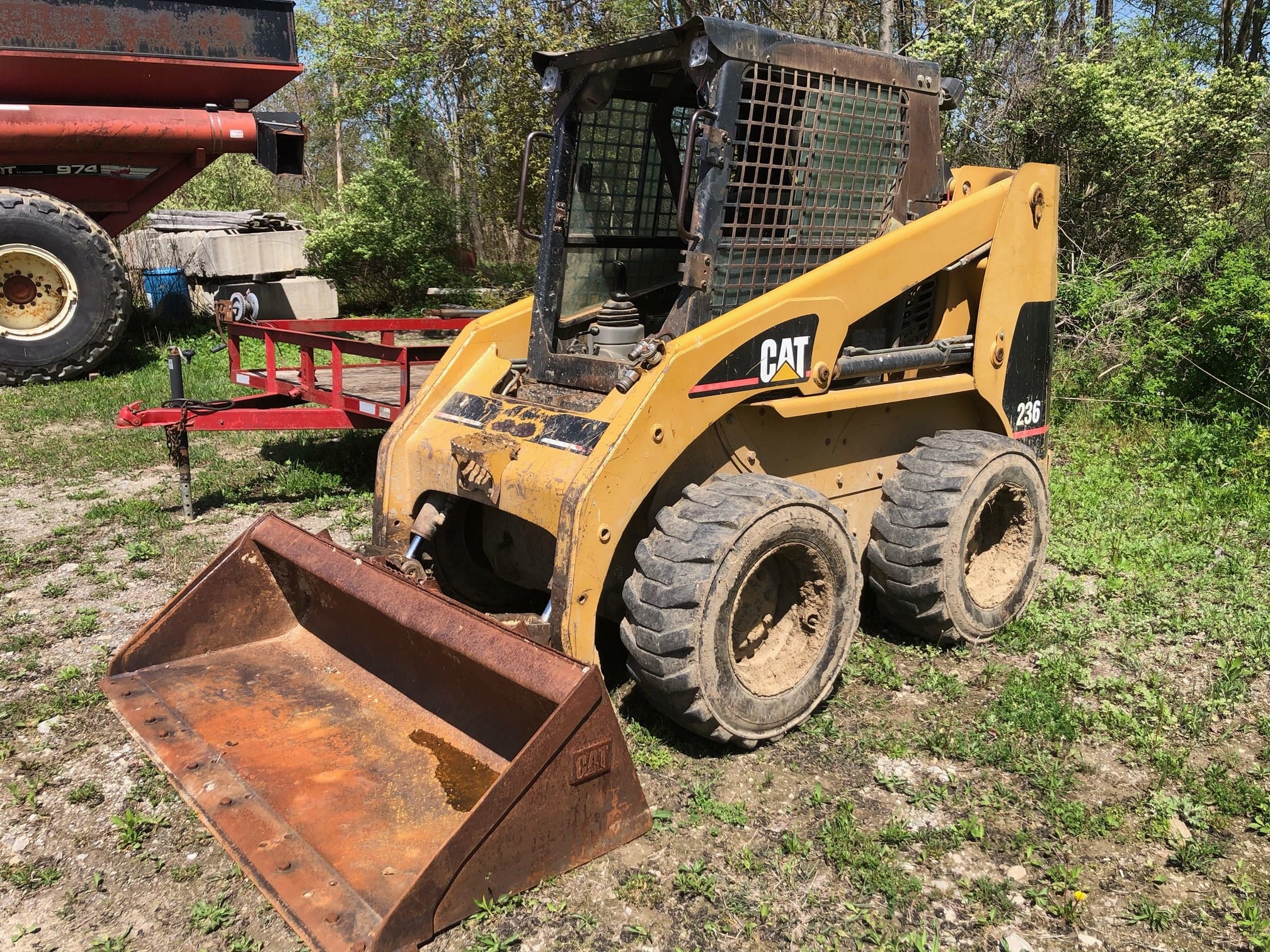 Main image Caterpillar 236