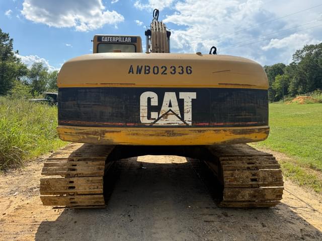 Image of Caterpillar 320CL equipment image 4