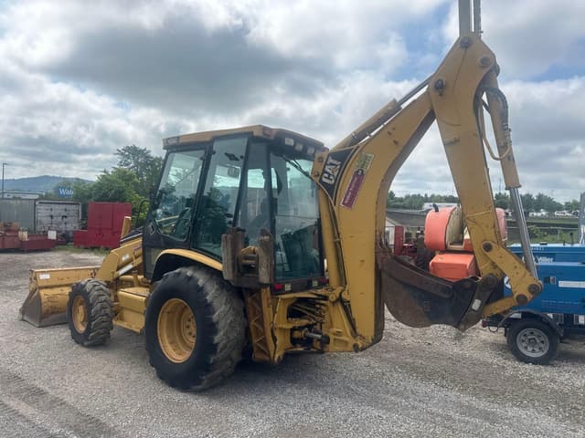 Image of Caterpillar 420D equipment image 4