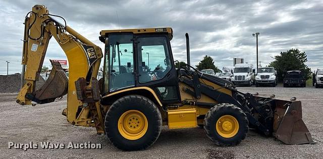 Image of Caterpillar 420D equipment image 3