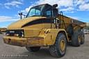 2002 Caterpillar 725 Image