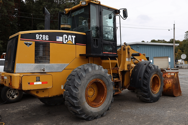 Image of Caterpillar 928G equipment image 4