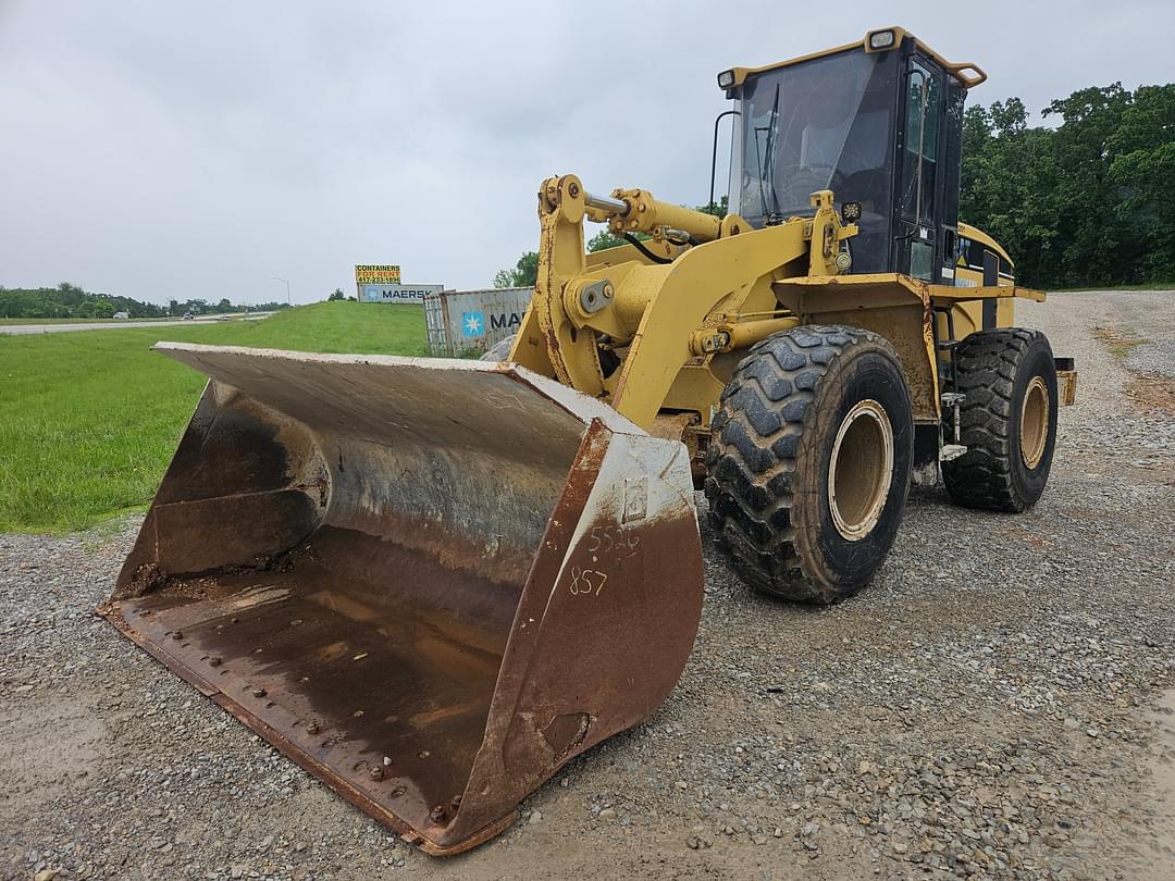 Image of Caterpillar 938G Primary image