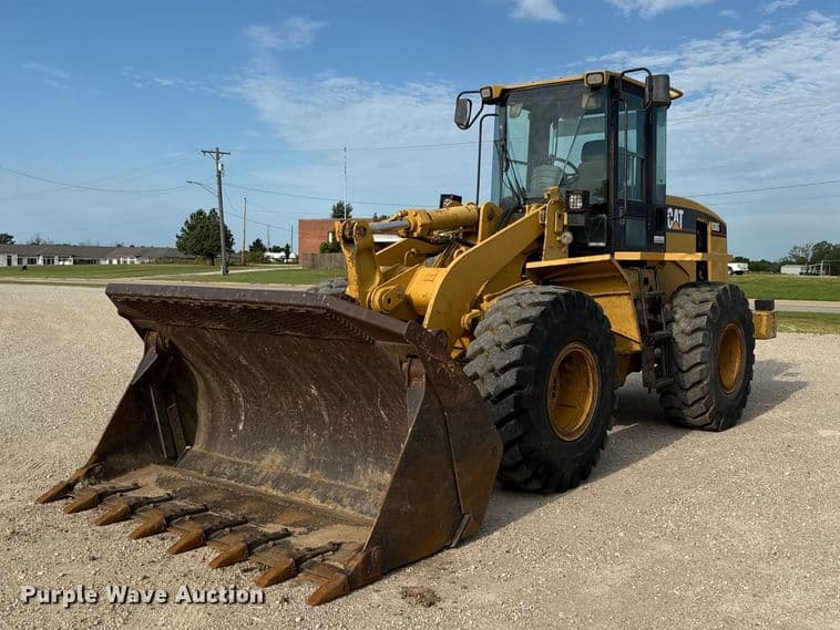 Image of Caterpillar 938G Primary image