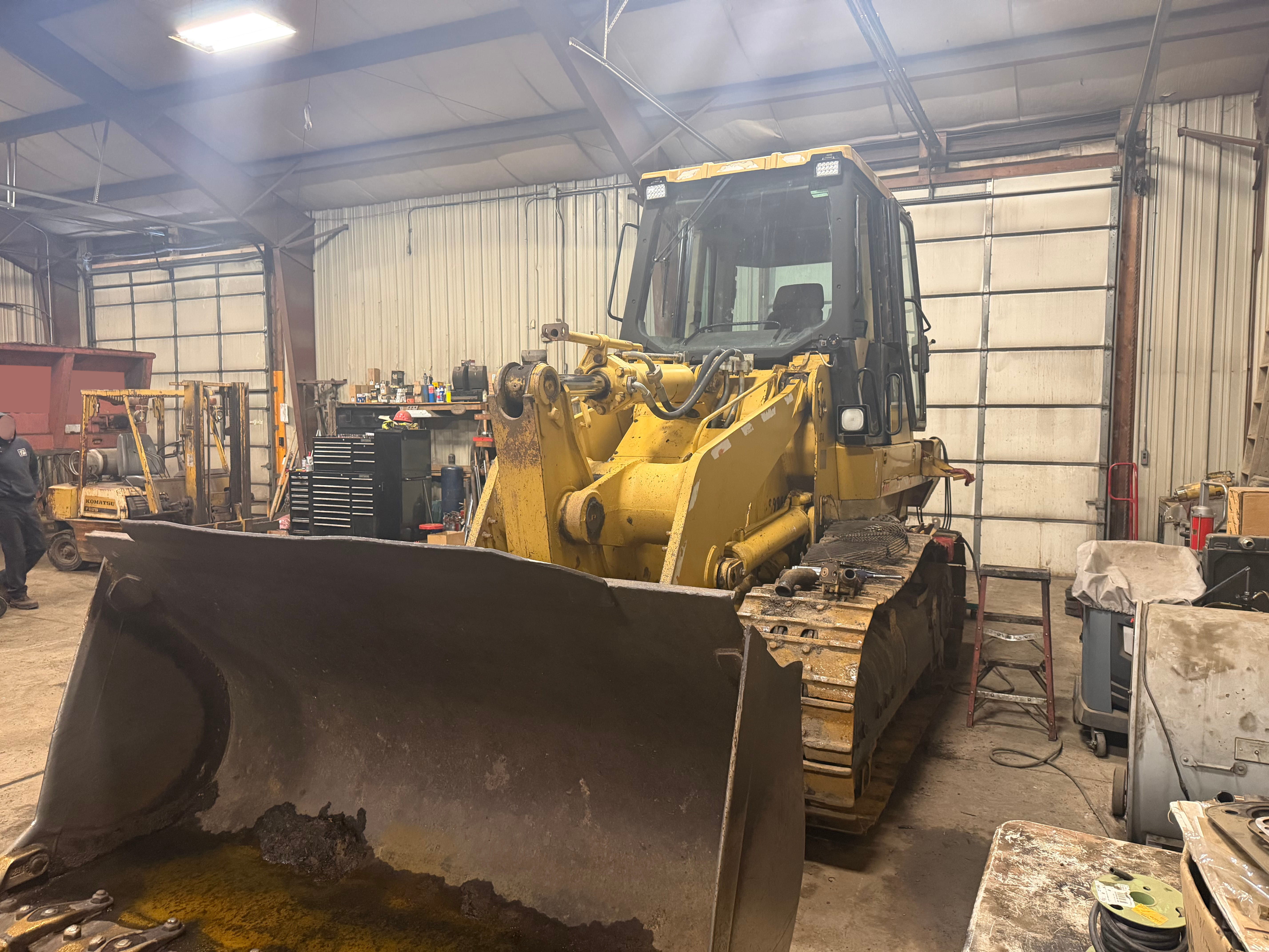 2002 Caterpillar 963C Equipment Image0