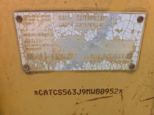 Image of Caterpillar CS563D equipment image 2