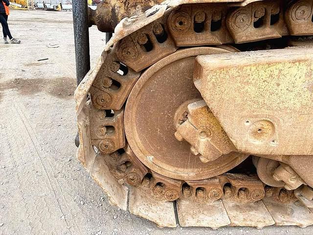 Image of Caterpillar D10R equipment image 4