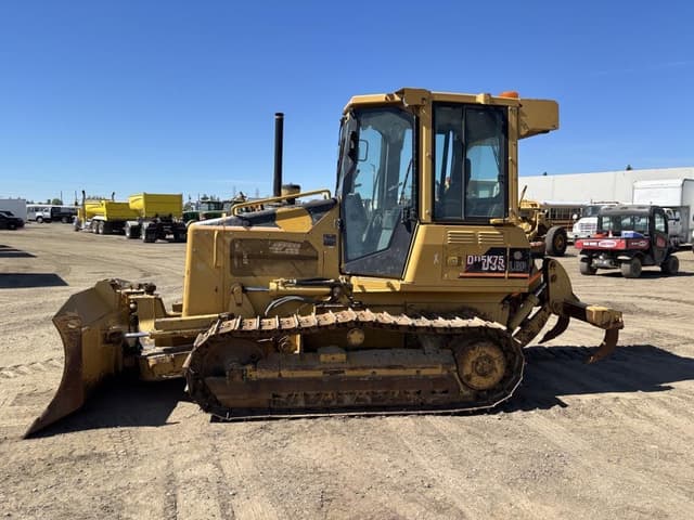 Image of Caterpillar D3G equipment image 4