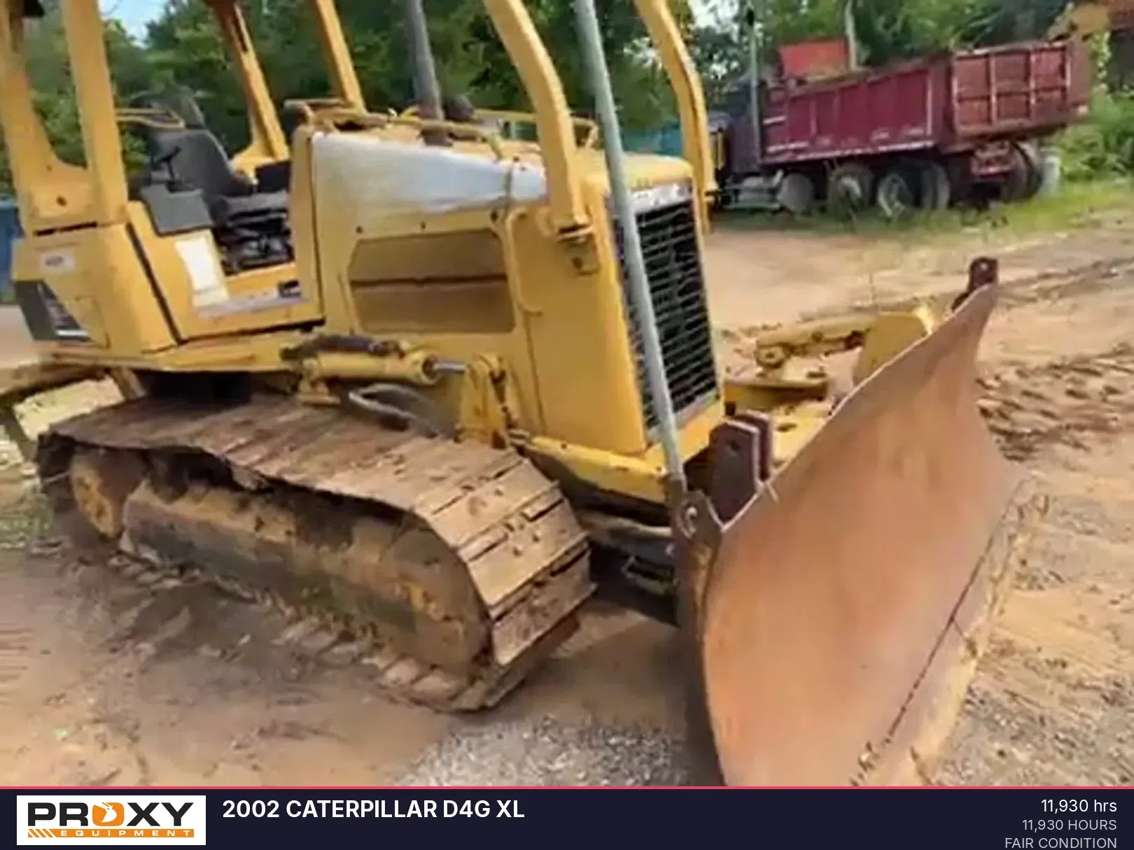 2002 Caterpillar D4GXL Equipment Image0