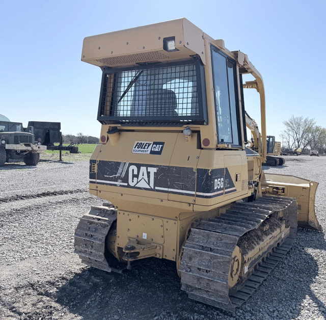 Image of Caterpillar D5G XL equipment image 4