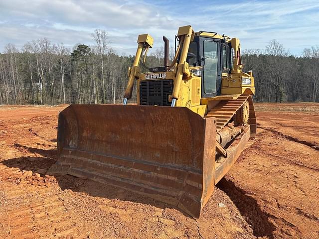 Image of Caterpillar D6R XL equipment image 1