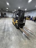 2002 Caterpillar GP25K Image