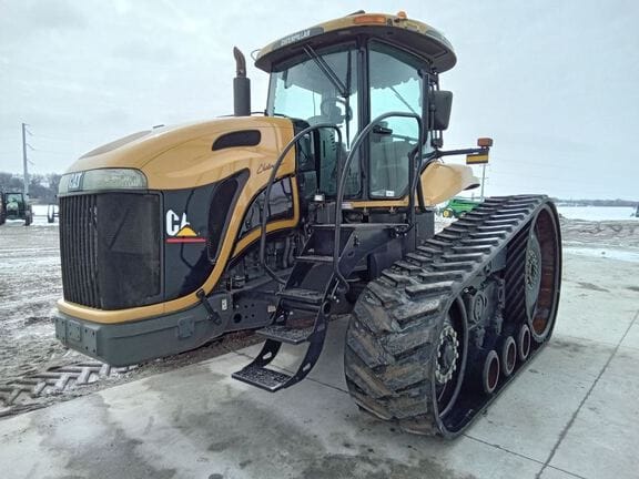 2002 Challenger MT755 Equipment Image0