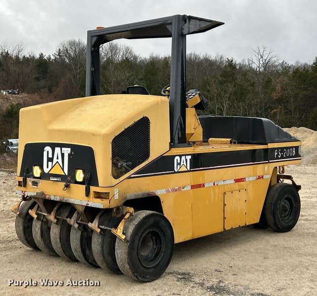 Image of Caterpillar PS-200B equipment image 4