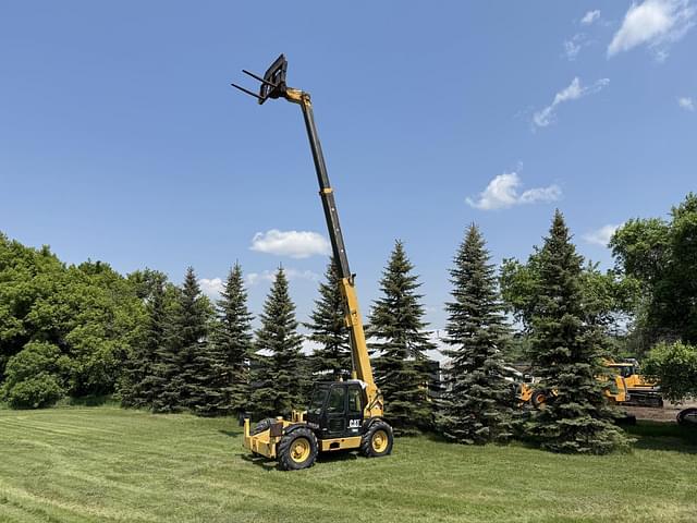 Image of Caterpillar TH63 equipment image 4