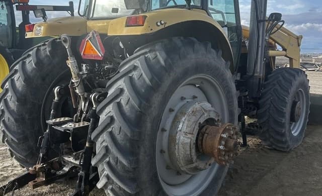 Image of Challenger MT655B equipment image 3