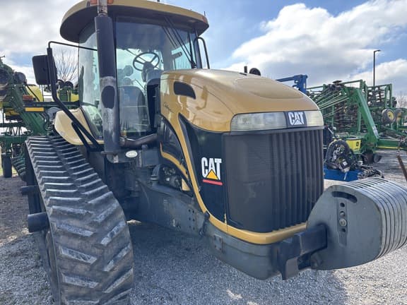 Image of Challenger MT755 equipment image 2