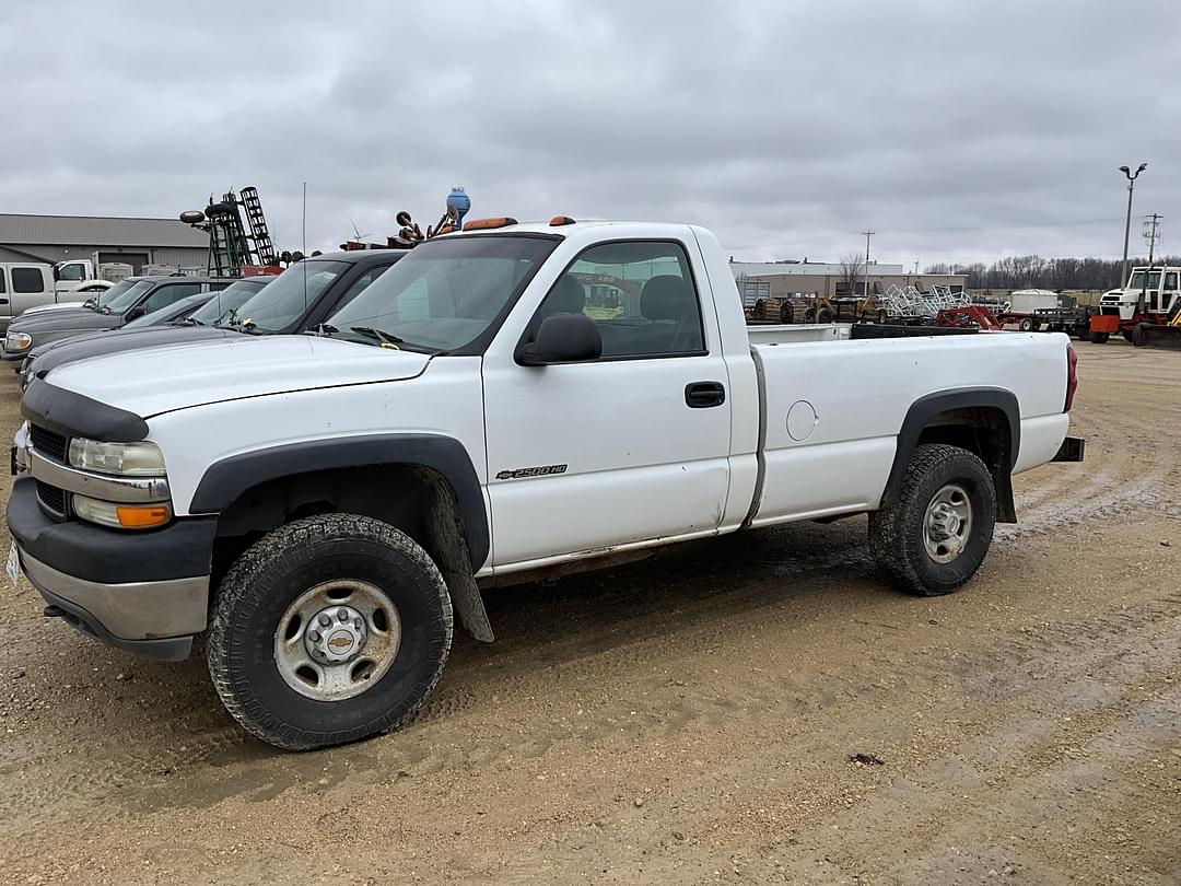 Image of Chevrolet 2500HD Primary image