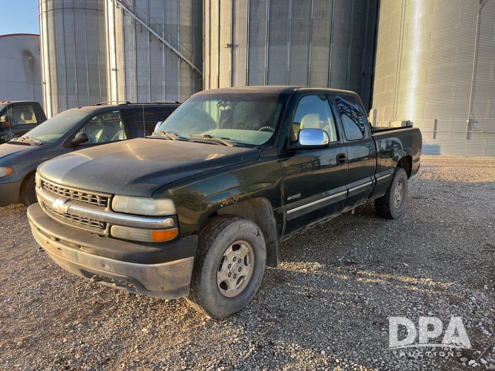 Image of Chevrolet 1500 Primary image