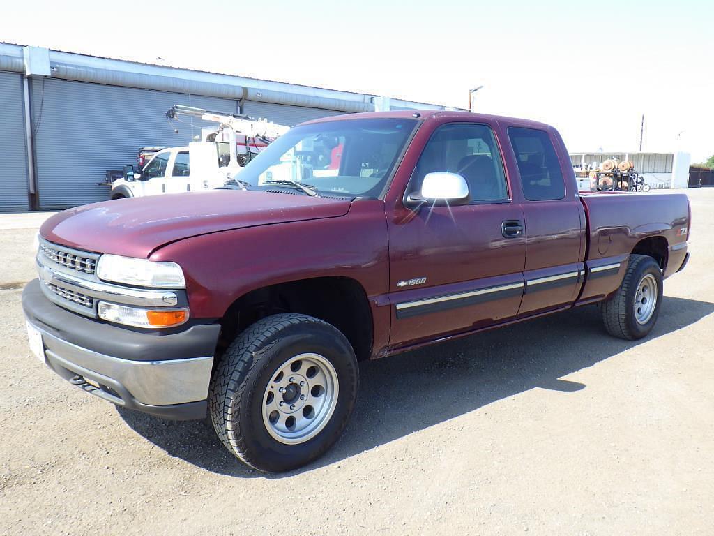 Image of Chevrolet 1500 Primary image