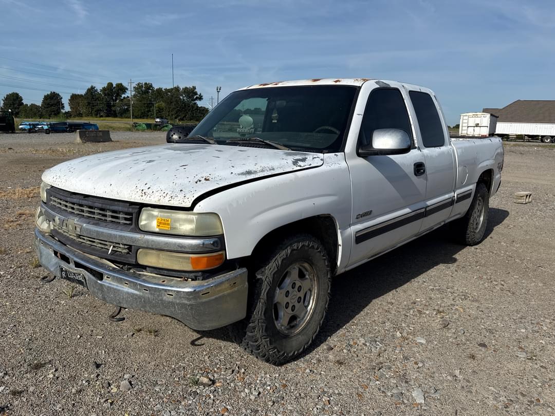 Image of Chevrolet 1500 Primary image
