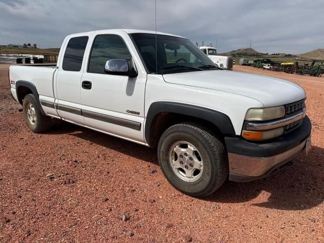 Image of Chevrolet 1500 equipment image 2