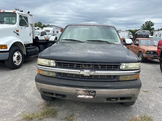 Image of Chevrolet 1500HD equipment image 1